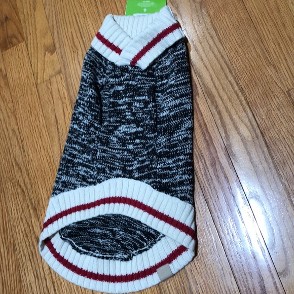 rcpets Other - New RCpets Cabin Sweater Size M